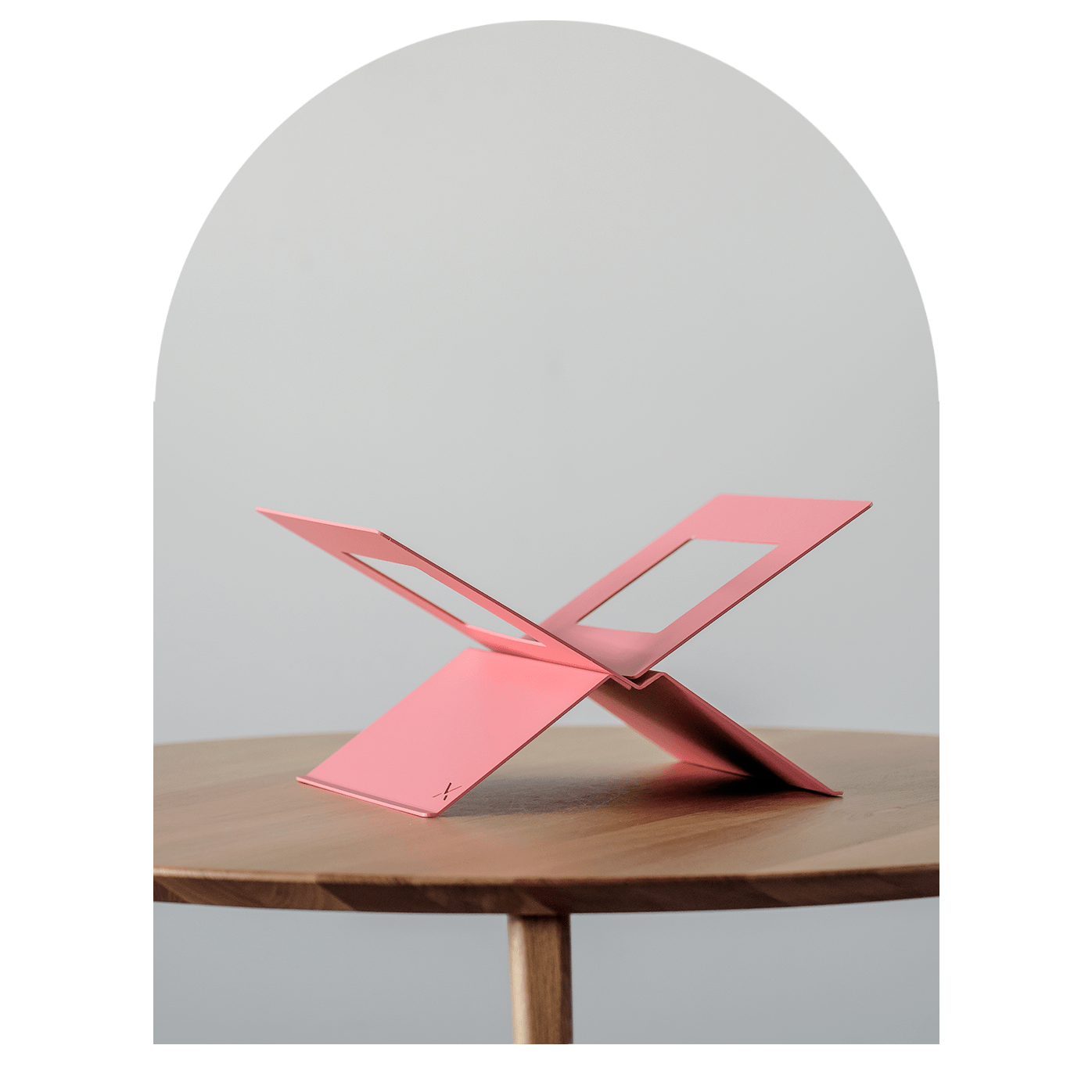Bookstand I COLOR ME CORAL