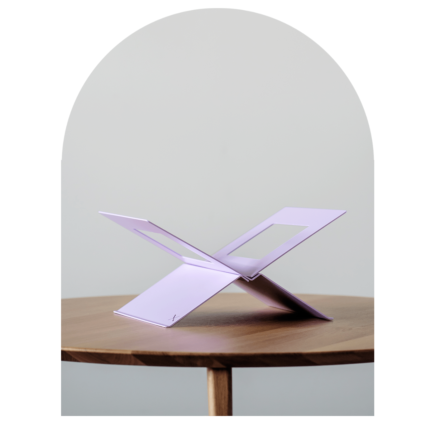 Bookstand I LILAC LOVE