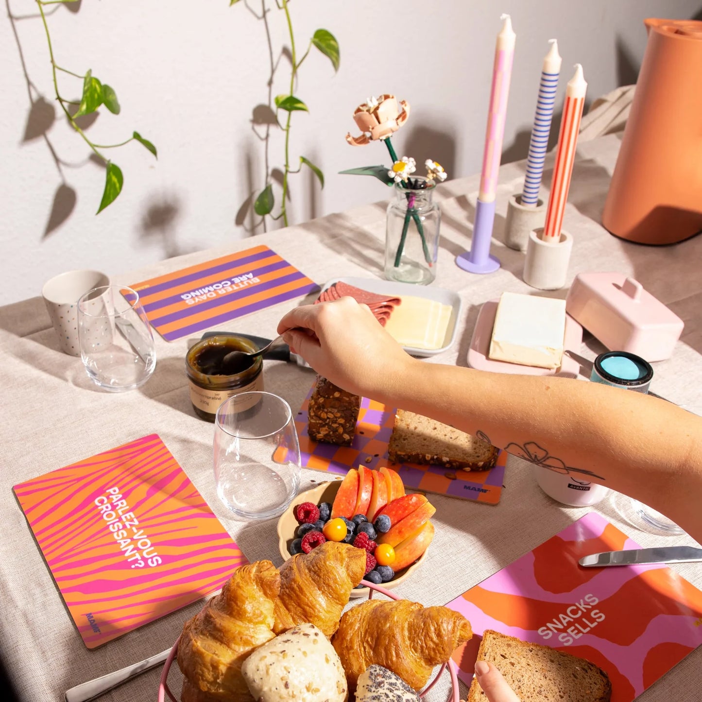 Frühstücksbrettchen MAMF "Butter Days Are Coming"