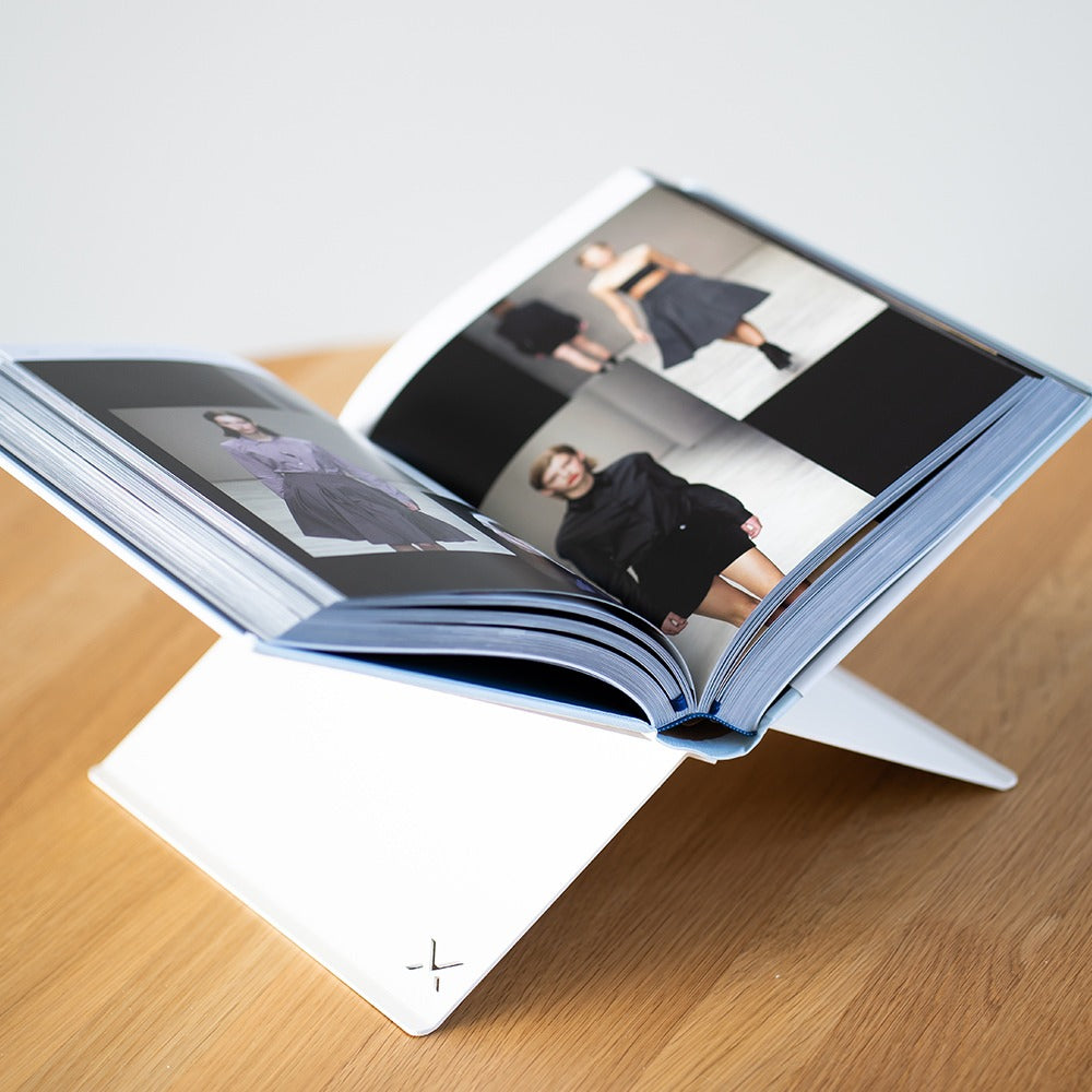 Bookstand I COOKIES & CREAM