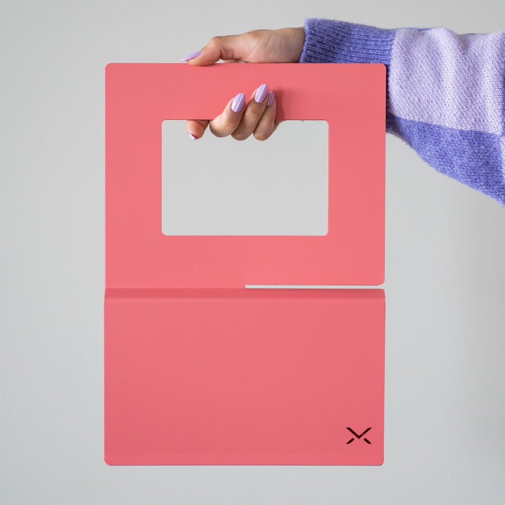Bookstand I COLOR ME CORAL
