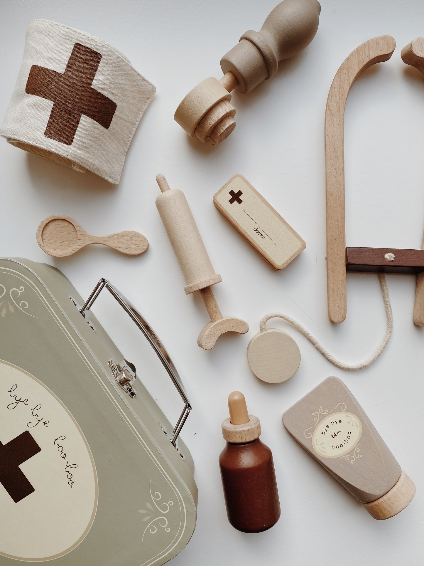 Holzspielzeug "Arzt Set"