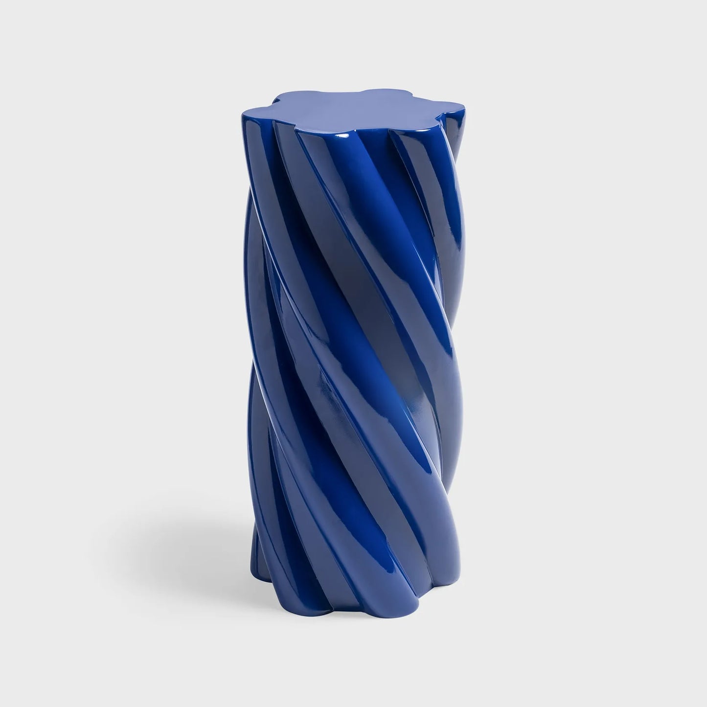 &klevering - Beistelltisch "Pillar Marshmallow Blue"